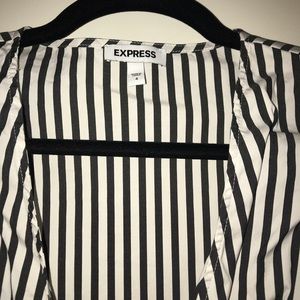 Express Ruffle Wrap Dress Size 4